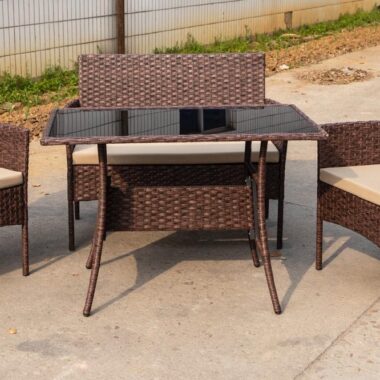 19462f09-a9e3-400b-984f-6b65ed868755-380x380